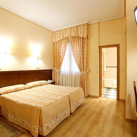 Hostal Silserranos Hotel Madrid Bilik gambar