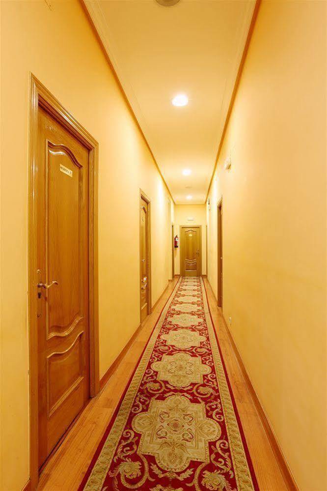 Hostal Silserranos Hotel Madrid Luaran gambar